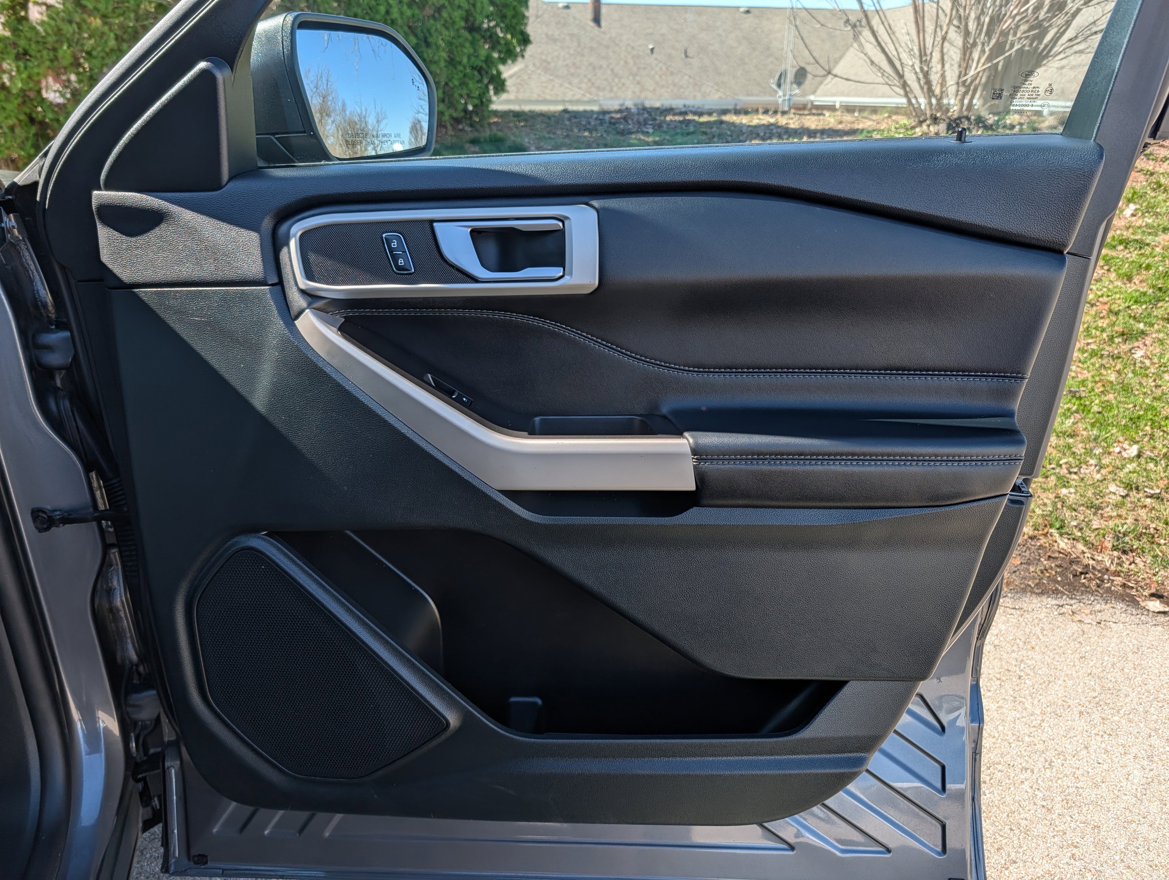 Used 2023 Ford Explorer XLT w/ Equipment Group 202A image 36