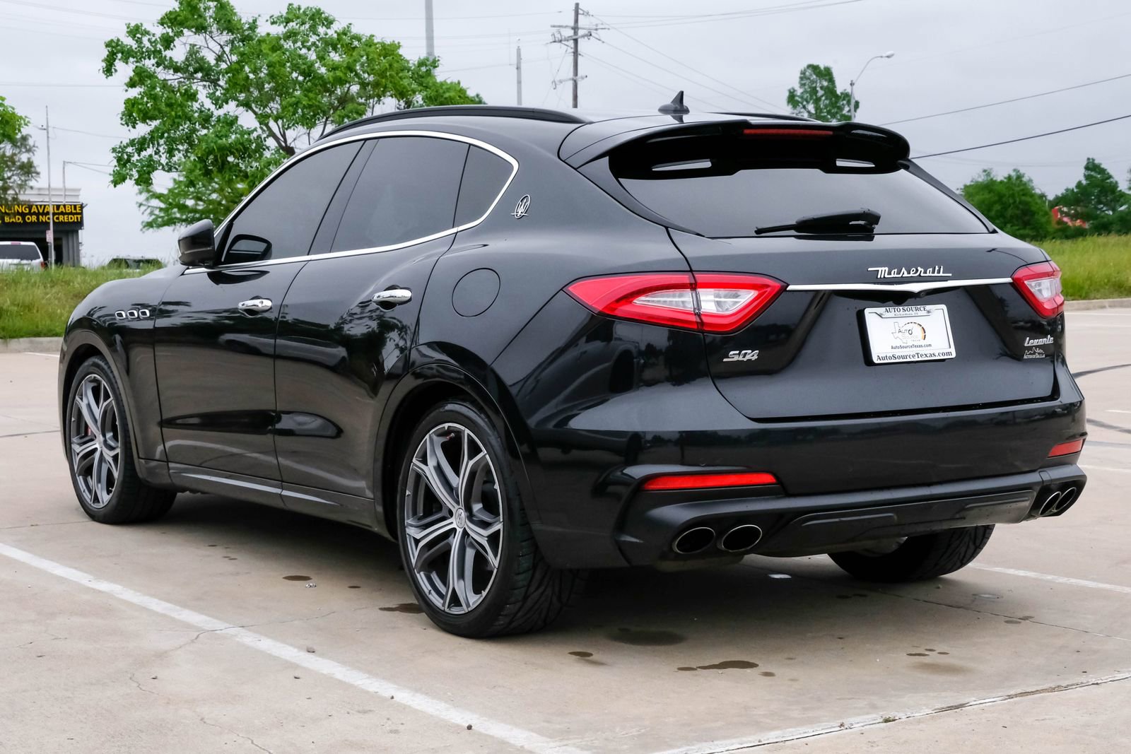 Used 2019 Maserati Levante S GranSport AWD/4WD image 13