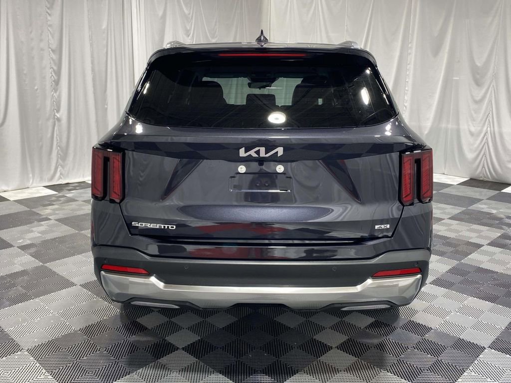 New 2026 Kia Sorento S AWD/4WD image 3