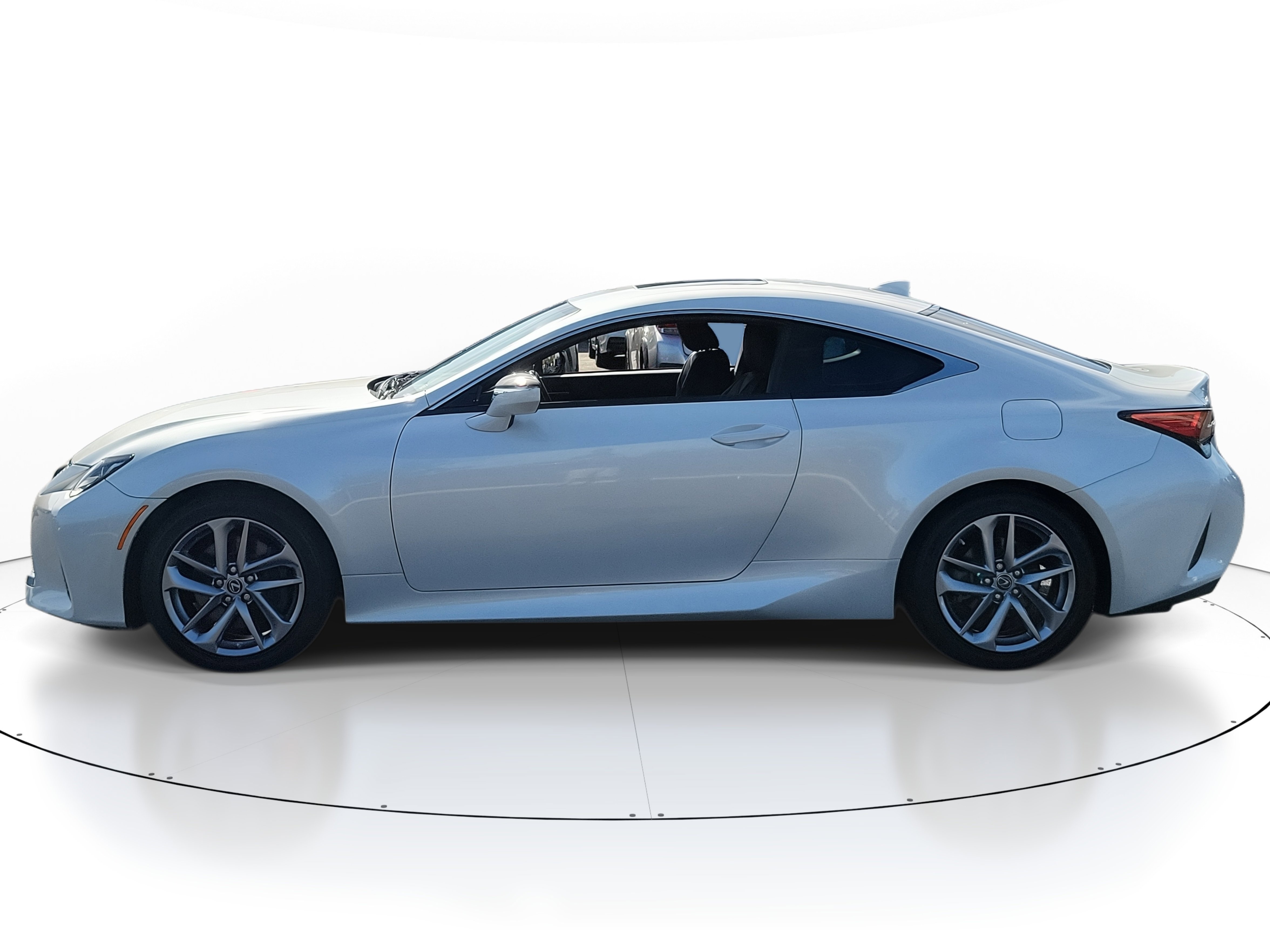 Used 2022 Lexus RC 300 image 3