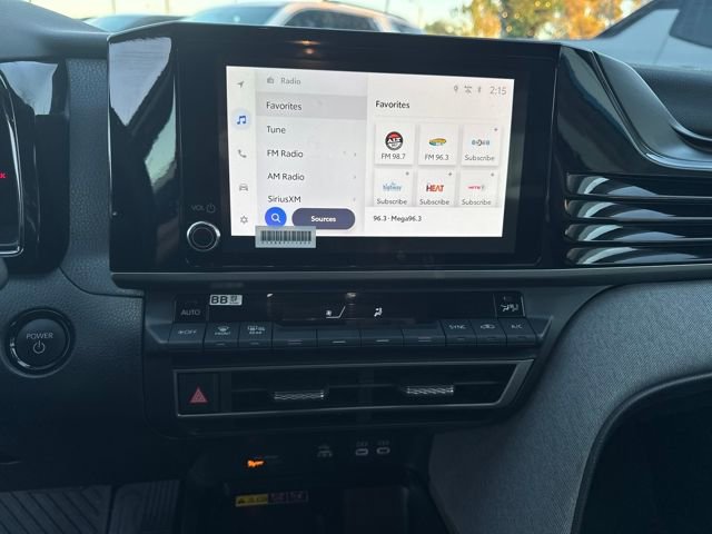 Used 2025 Toyota Camry LE image 18