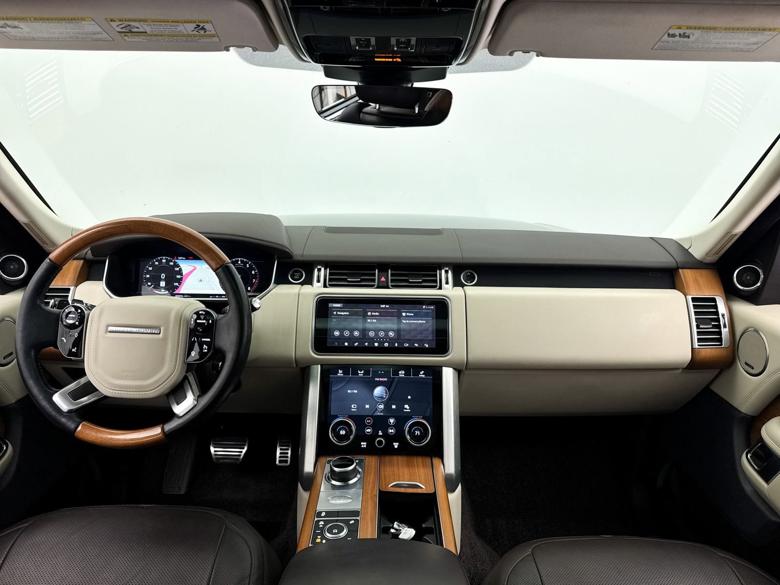 Used 2021 Land Rover Range Rover P525 Westminster Edition LWB image 22