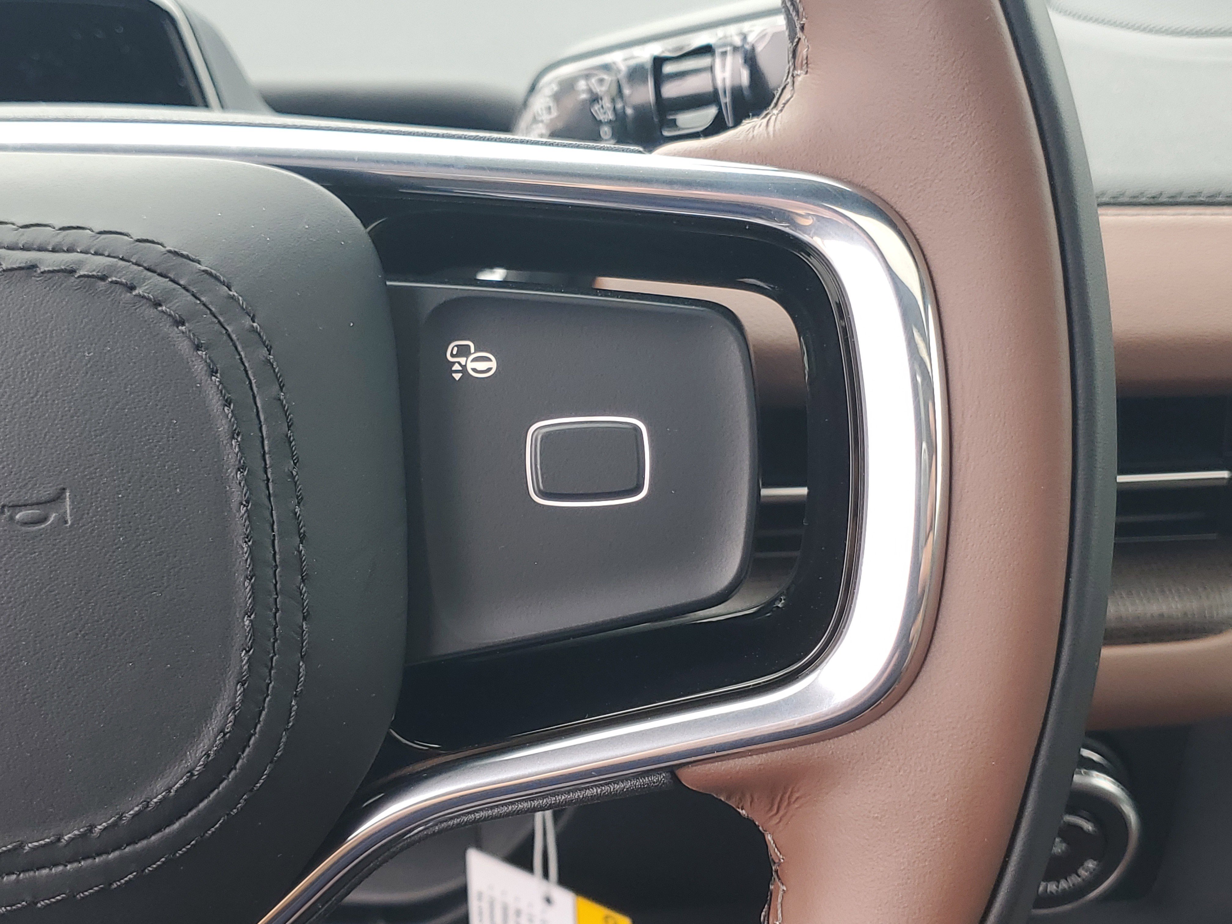 New 2026 Lincoln Navigator Reserve AWD/4WD image 18