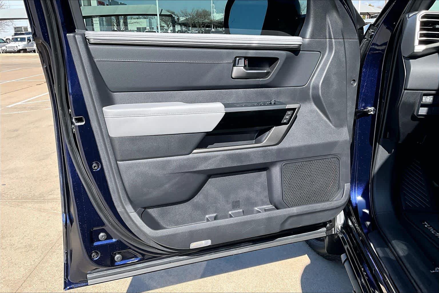 New 2026 Toyota Tundra Limited AWD/4WD image 10