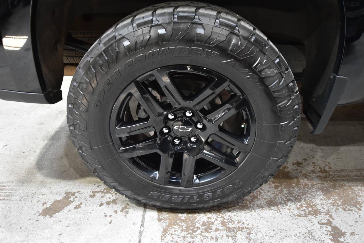 Used 2024 Chevrolet Silverado 1500 LT Trail Boss w/ Convenience Package II AWD/4WD image 55