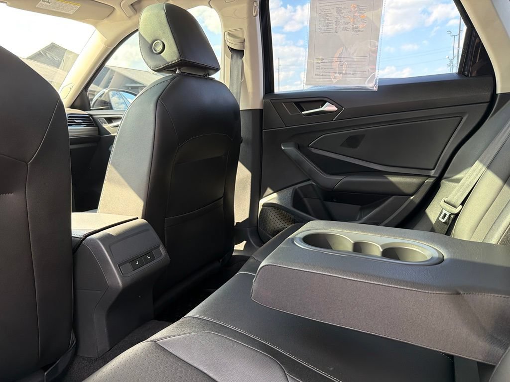 Used 2020 Volkswagen Jetta SEL FWD image 19
