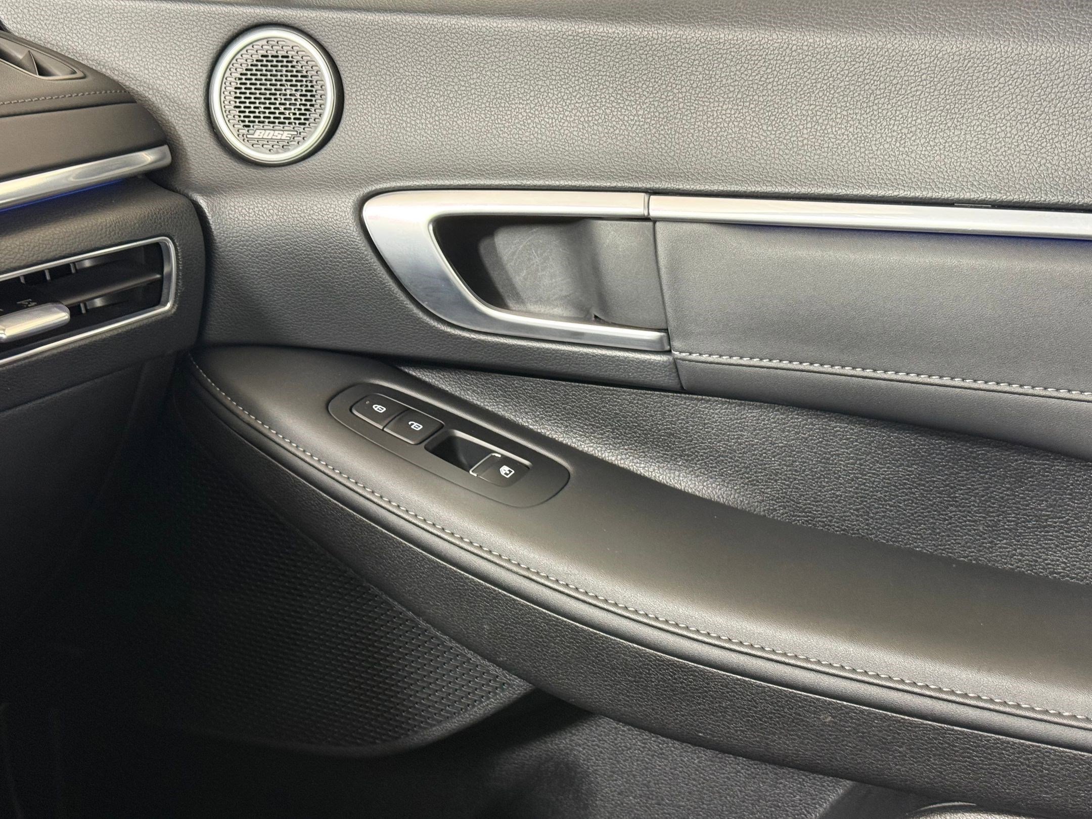 Used 2021 Hyundai Sonata Limited image 25