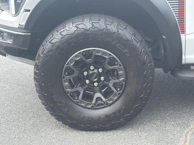 Certified 2024 Ford F150 Raptor w/ Equipment Group 803A Raptor R AWD/4WD image 13