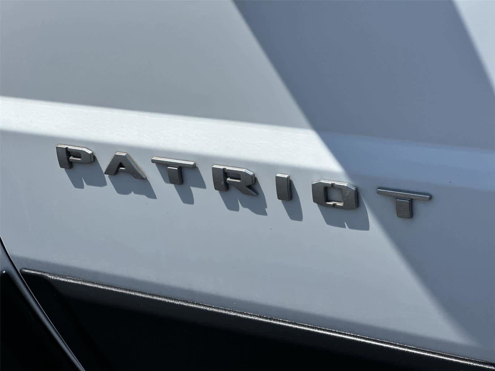 Used 2016 Jeep Patriot Sport w/ Power Value Group FWD image 7