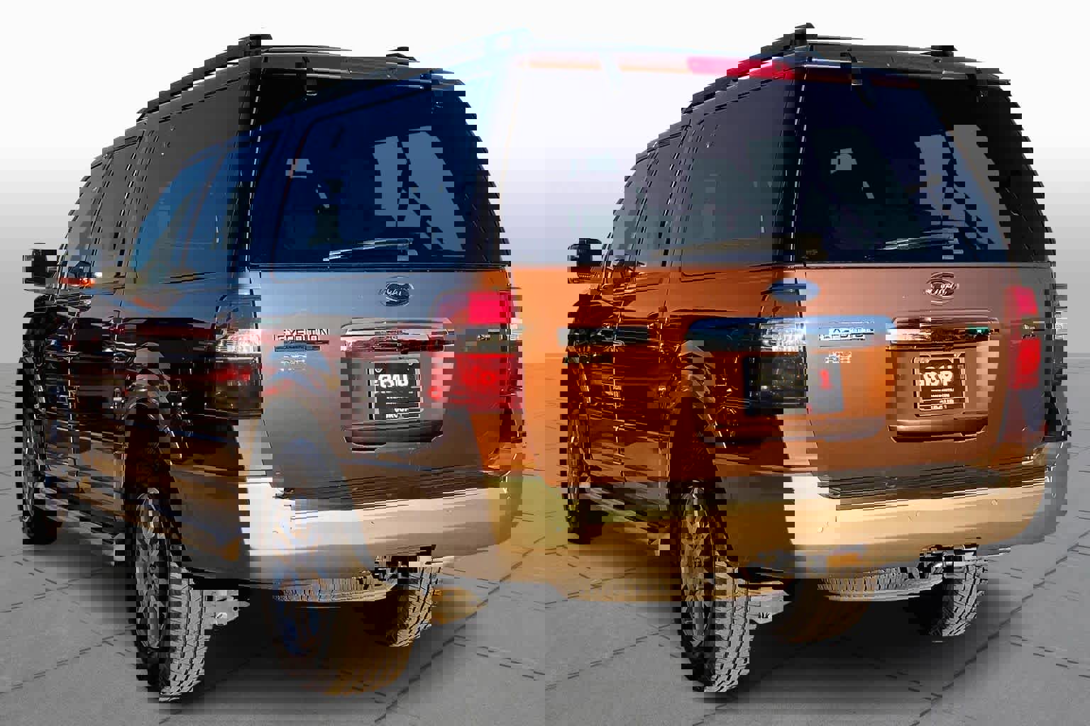 Used 2012 Ford Expedition EL XLT image 11