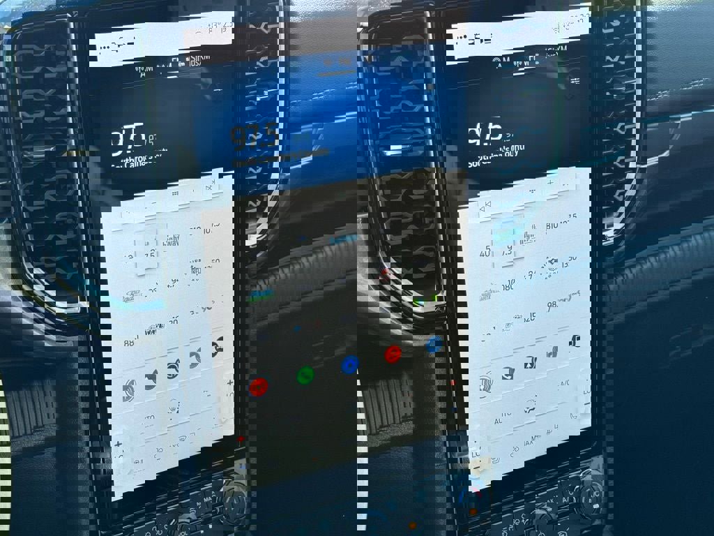 Used 2025 Ford Ranger Lariat w/ FX4 Off-Road Package image 21