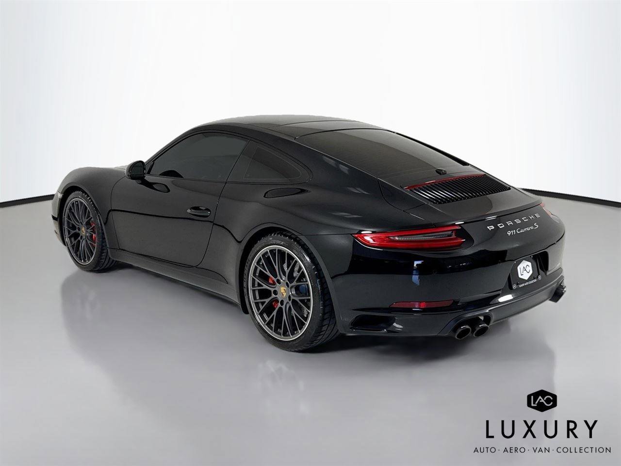 Used 2019 Porsche 911 Carrera S RWD image 8