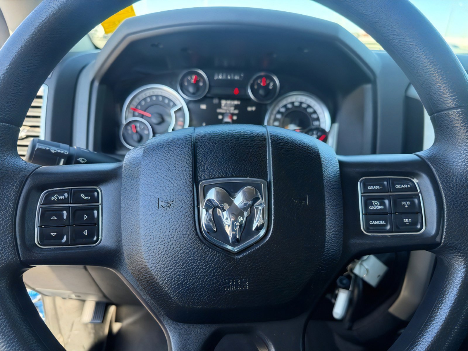 Used 2020 RAM 1500 Classic Warlock w/ Electronics Group image 11