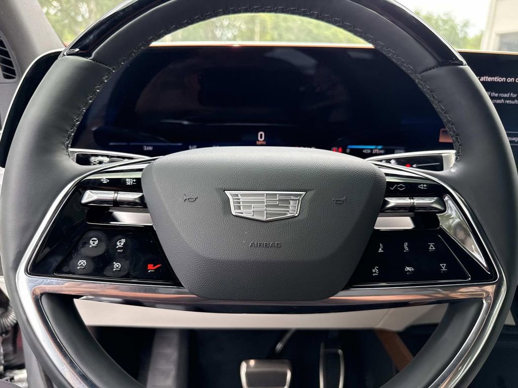 New 2026 Cadillac Vistiq Sport image 28