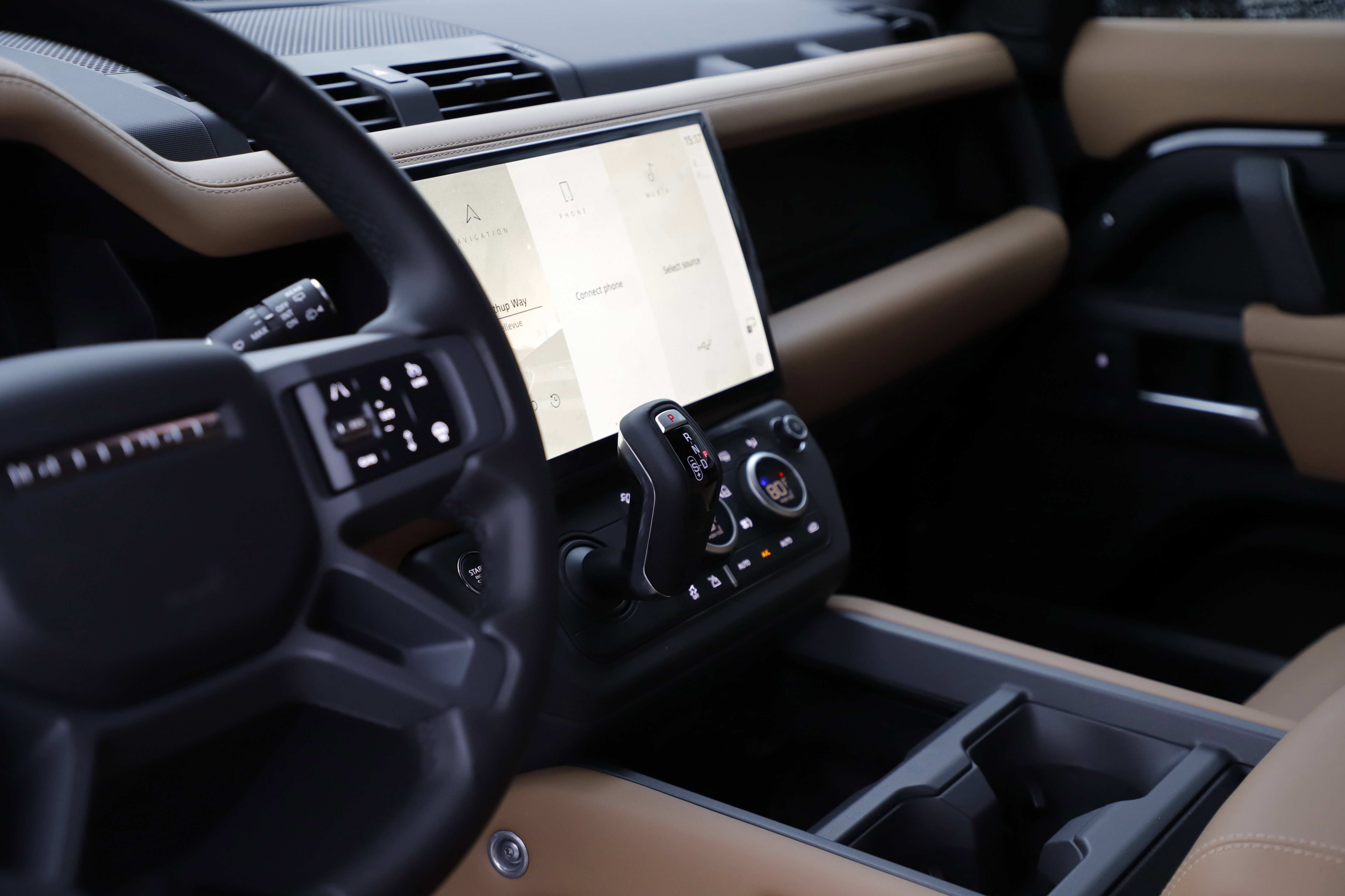 New 2026 Land Rover Defender 110 X-Dynamic SE image 22