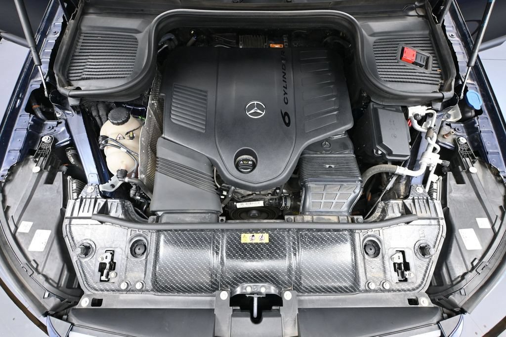 Used 2021 Mercedes-Benz GLS 450 4MATIC image 57