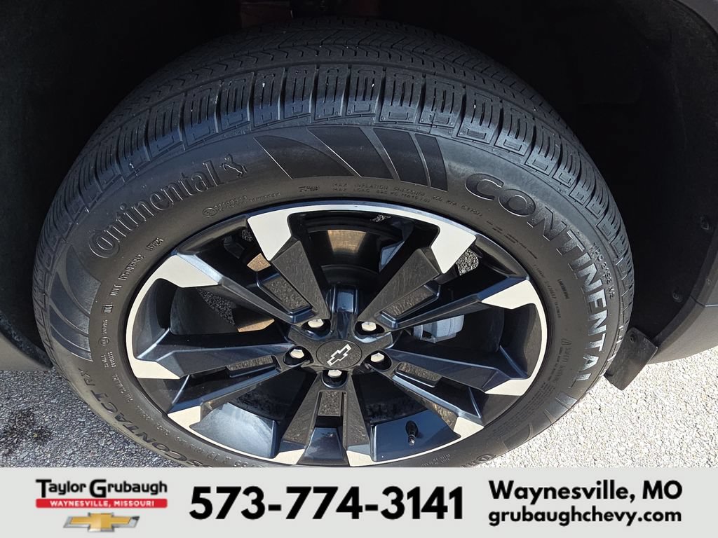 Certified 2026 Chevrolet Equinox RS w/ LPO, Floor Liner Package AWD/4WD image 10