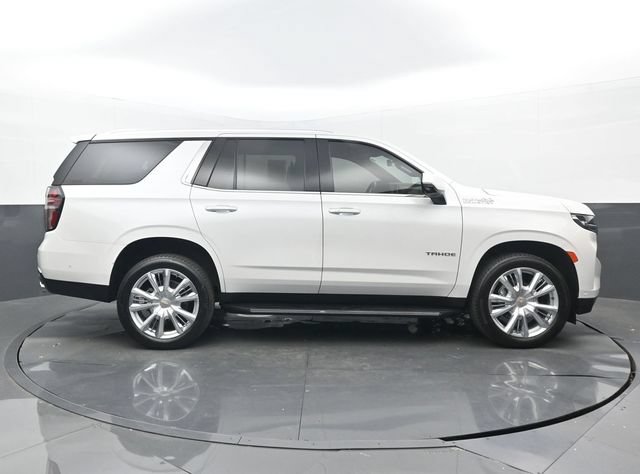 Used 2023 Chevrolet Tahoe High Country w/ Advanced Technology Package AWD/4WD image 2
