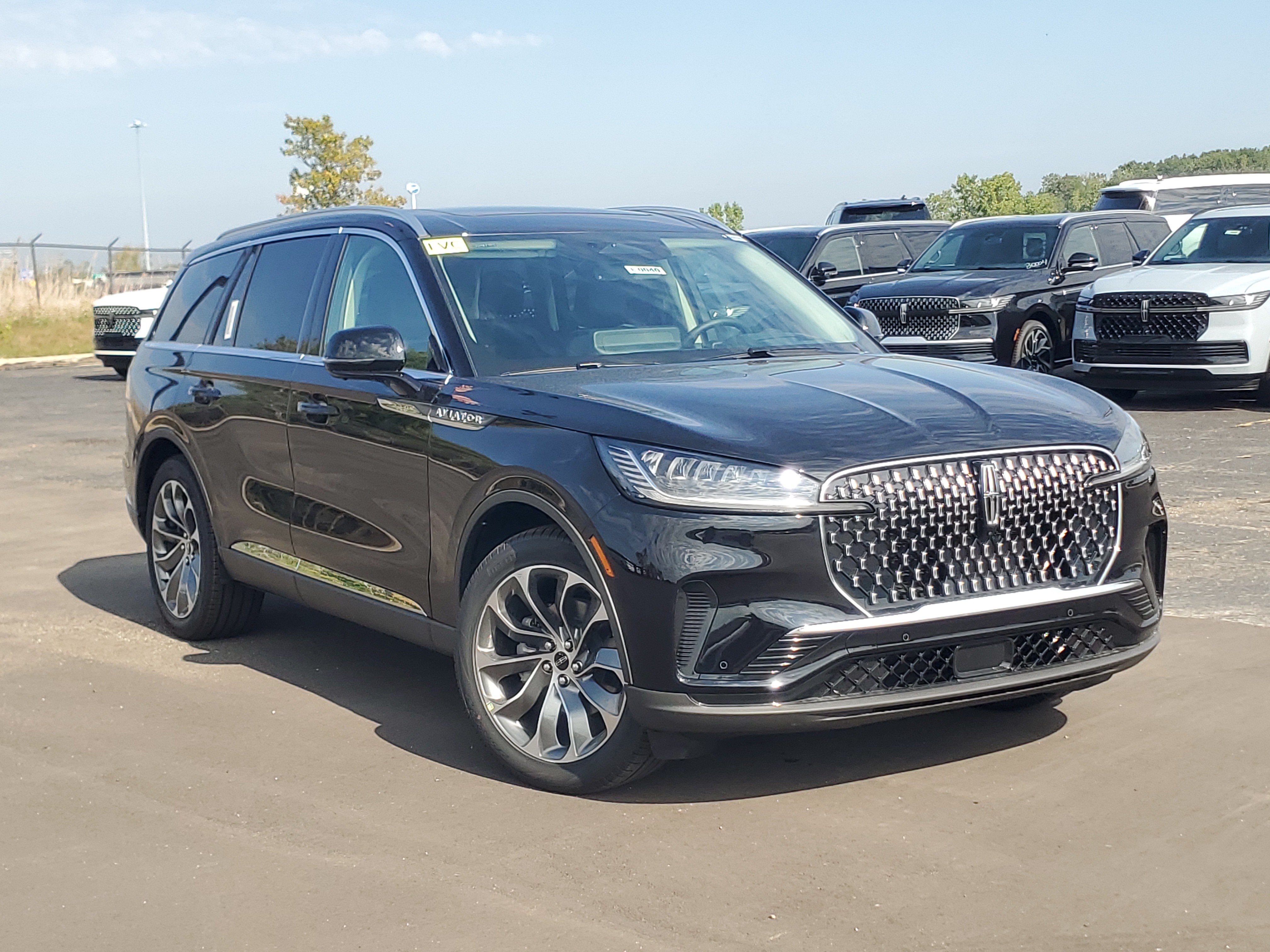 New 2027 Lincoln Aviator AWD