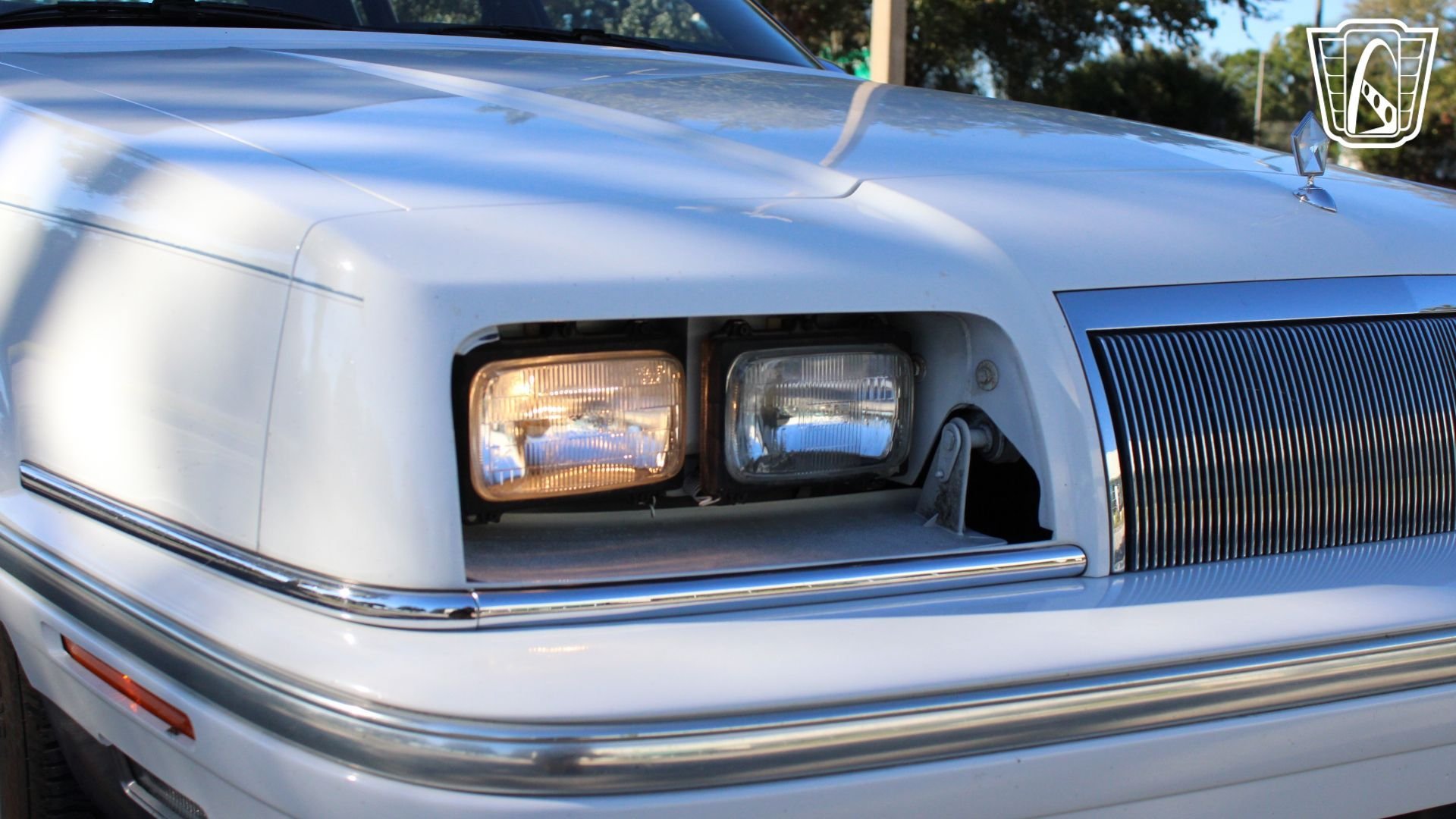 Used 1993 Chrysler New Yorker Fifth Avenue FWD image 27