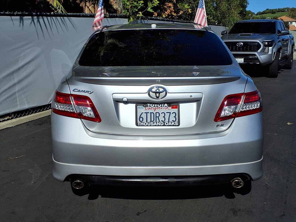 Used 2011 Toyota Camry SE image 6