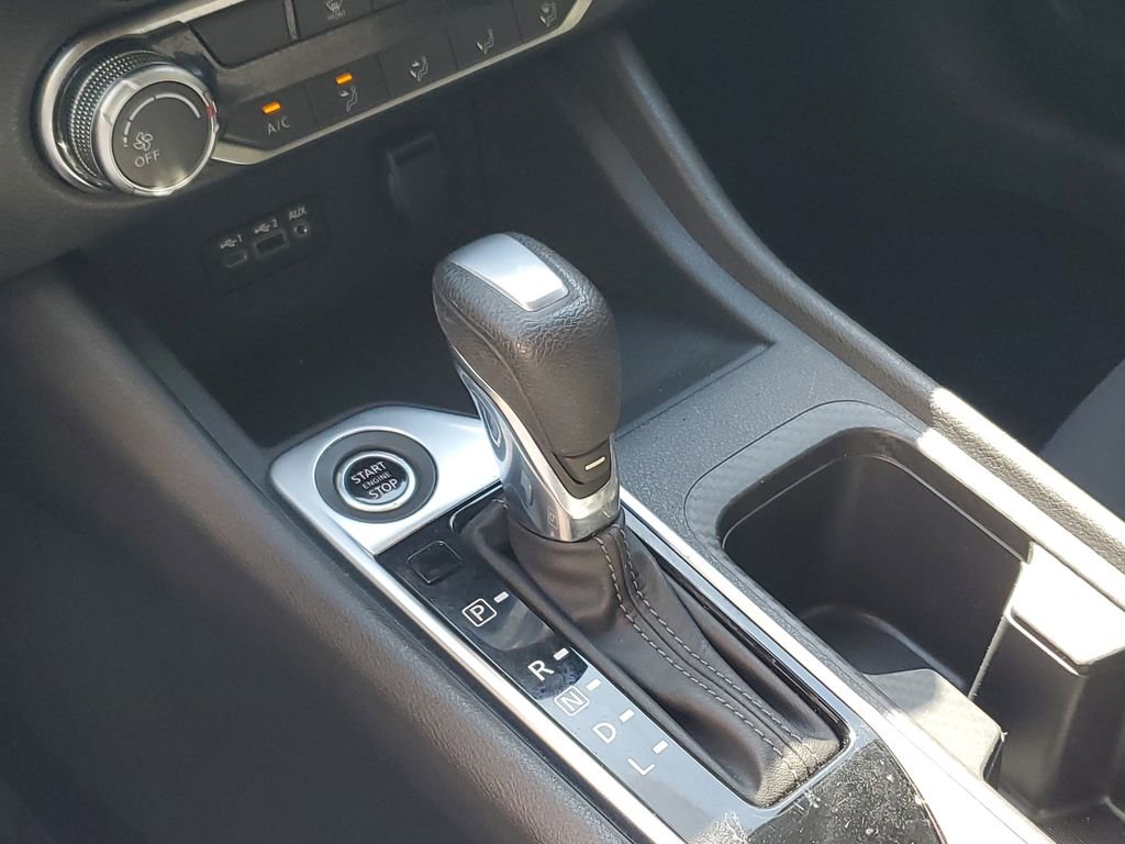 Used 2023 Nissan Sentra SV image 31