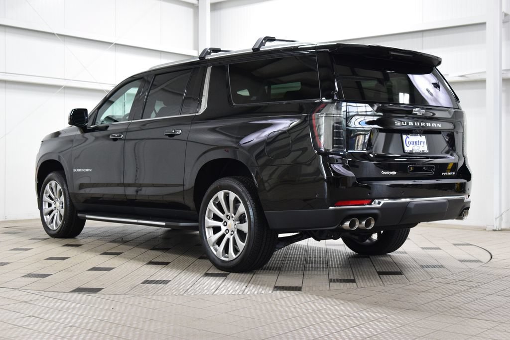 New 2026 Chevrolet Suburban Premier AWD/4WD image 6
