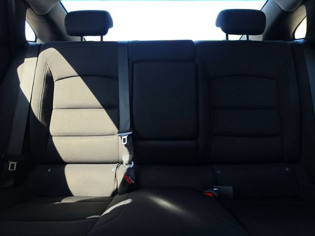 Used 2023 Chevrolet Malibu LT FWD image 13