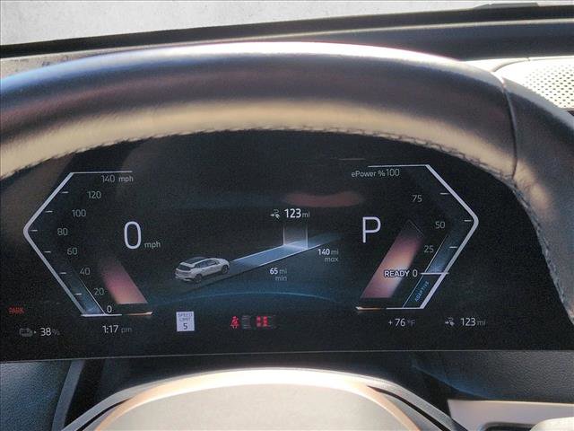 Used 2025 BMW iX xDrive50 image 11