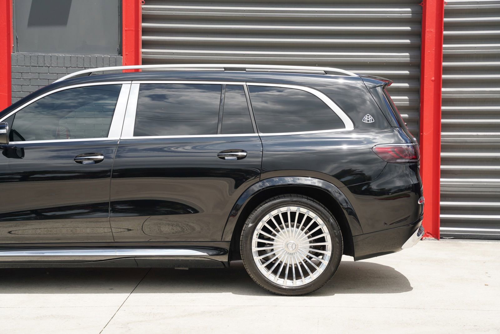 Used 2021 Mercedes-Benz Maybach GLS 600 4MATIC image 10