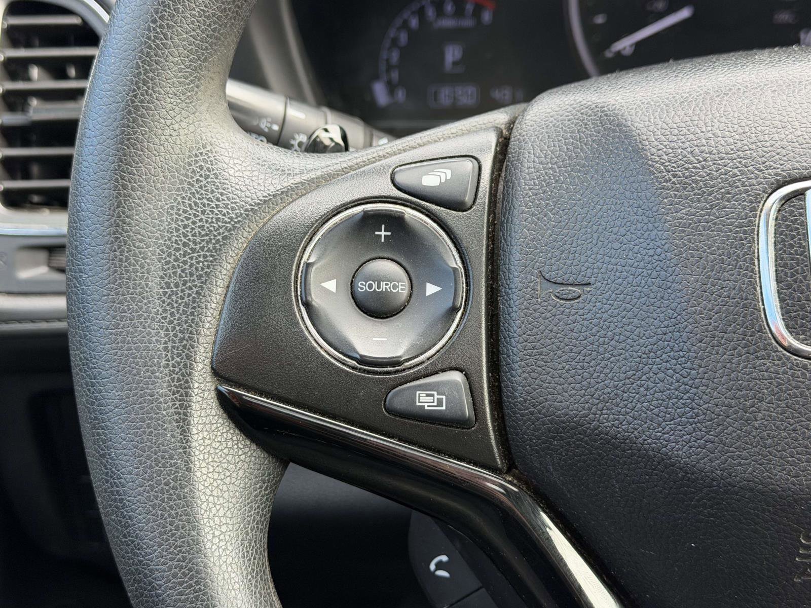 Used 2019 Honda HR-V EX image 19
