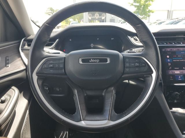 Certified 2022 Jeep Grand Cherokee L Limited RWD image 30