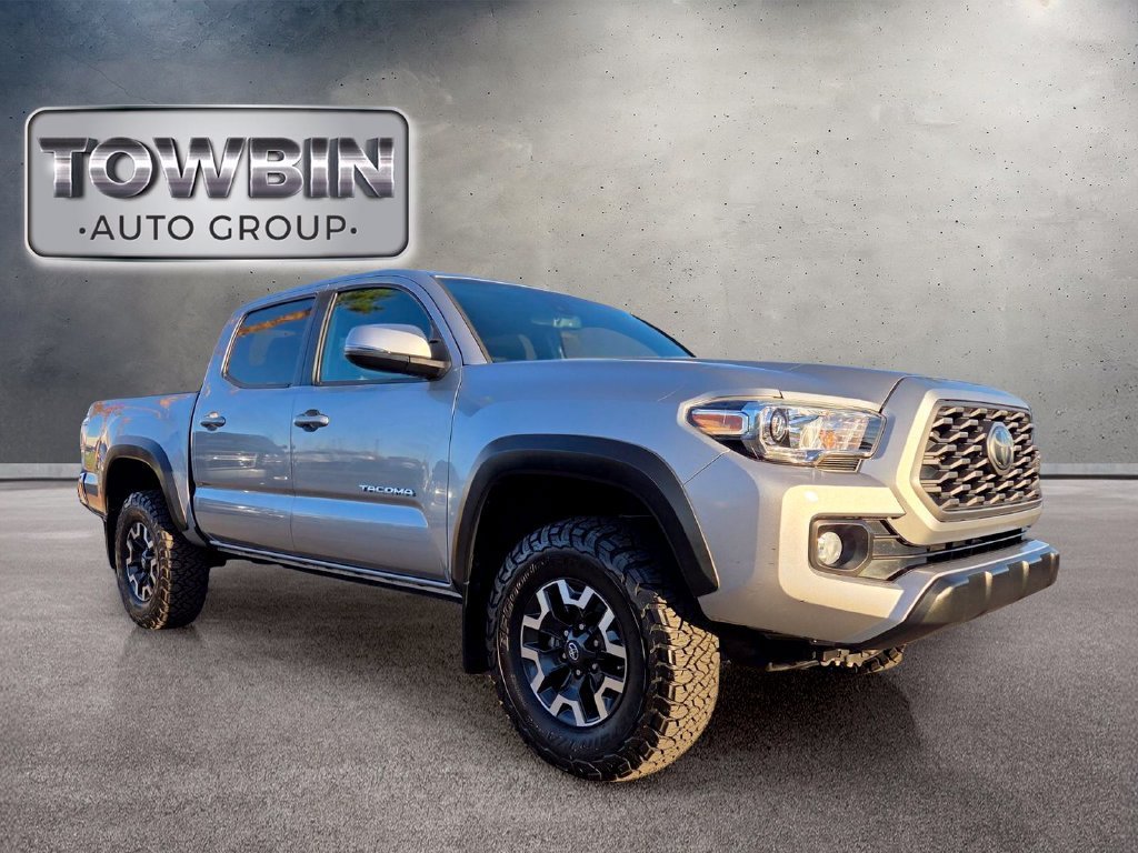 Used 2020 Toyota Tacoma TRD Off-Road AWD/4WD image 2