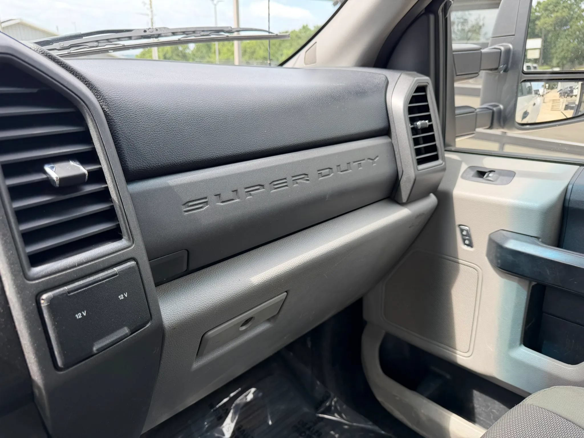 Used 2017 Ford F450 XL w/ Power Equipment Group AWD/4WD image 29