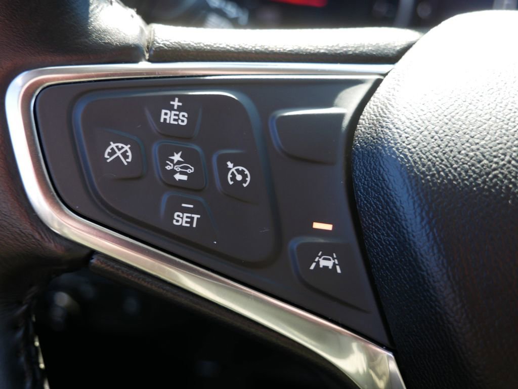 Used 2020 Chevrolet Equinox LT AWD/4WD image 32