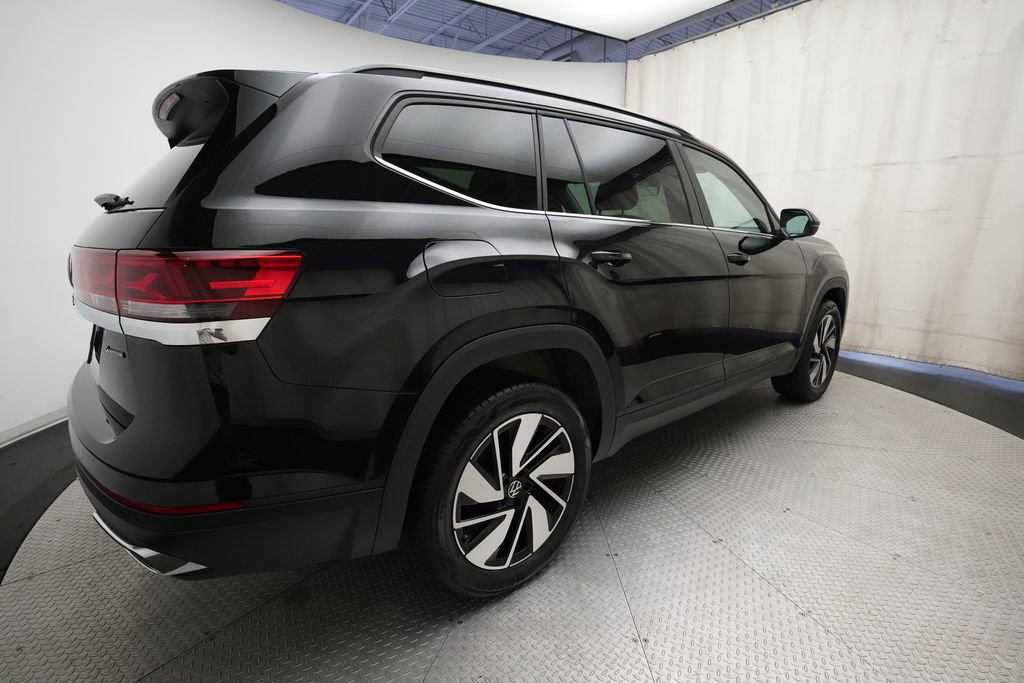 Used 2026 Volkswagen Atlas SE AWD/4WD image 35