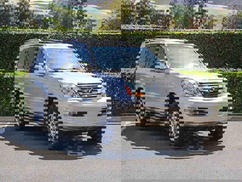 Used 2006 Lexus GX 470 image 3