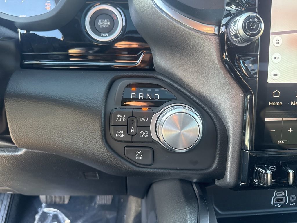 New 2026 RAM 1500 Laramie AWD/4WD image 15