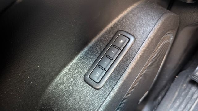 Used 2020 Chevrolet Tahoe LT image 32