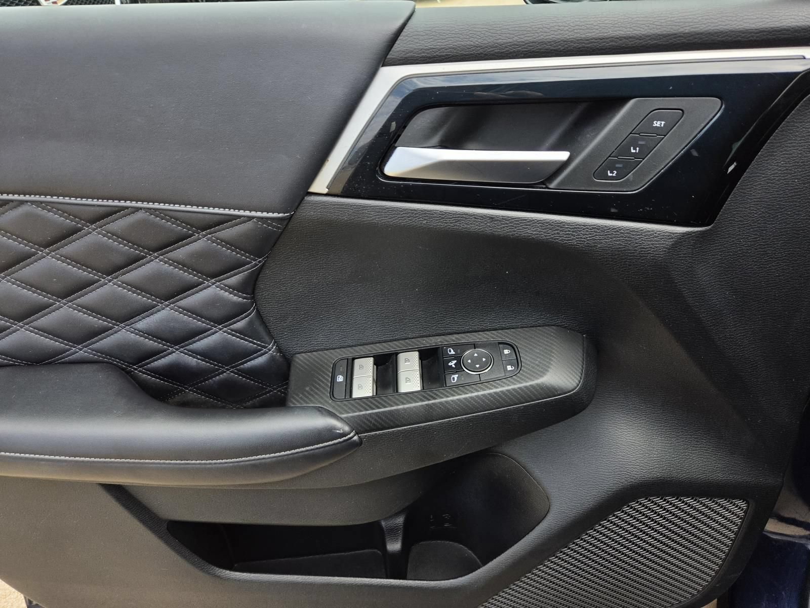 Used 2022 Mitsubishi Outlander SEL FWD image 18