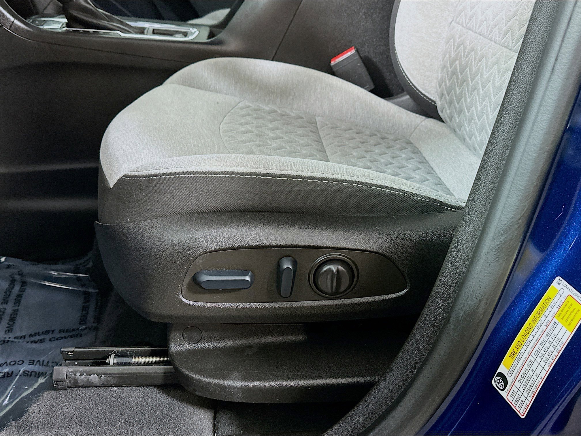 Used 2022 Chevrolet Equinox LT image 18