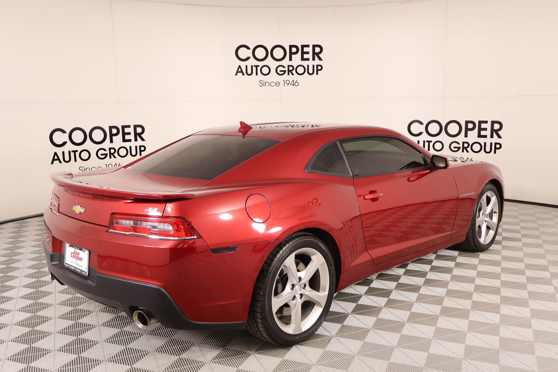 Used 2015 Chevrolet Camaro SS w/ RS Package RWD image 18
