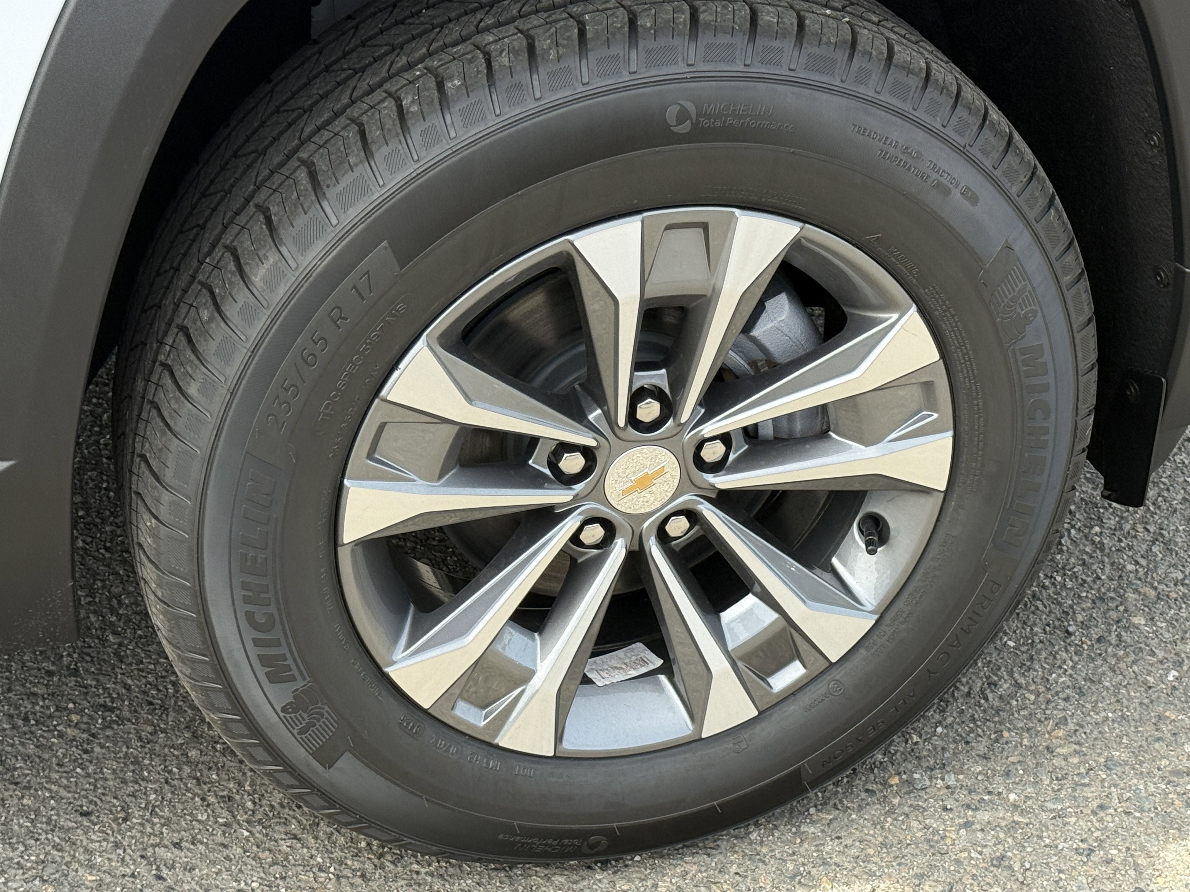 New 2026 Chevrolet Equinox LT AWD/4WD image 27