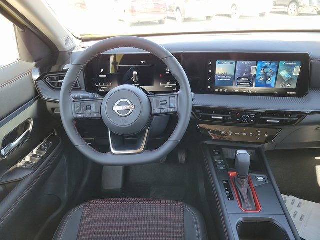 New 2026 Nissan Kicks SR w/ Cold Weather Package image 8