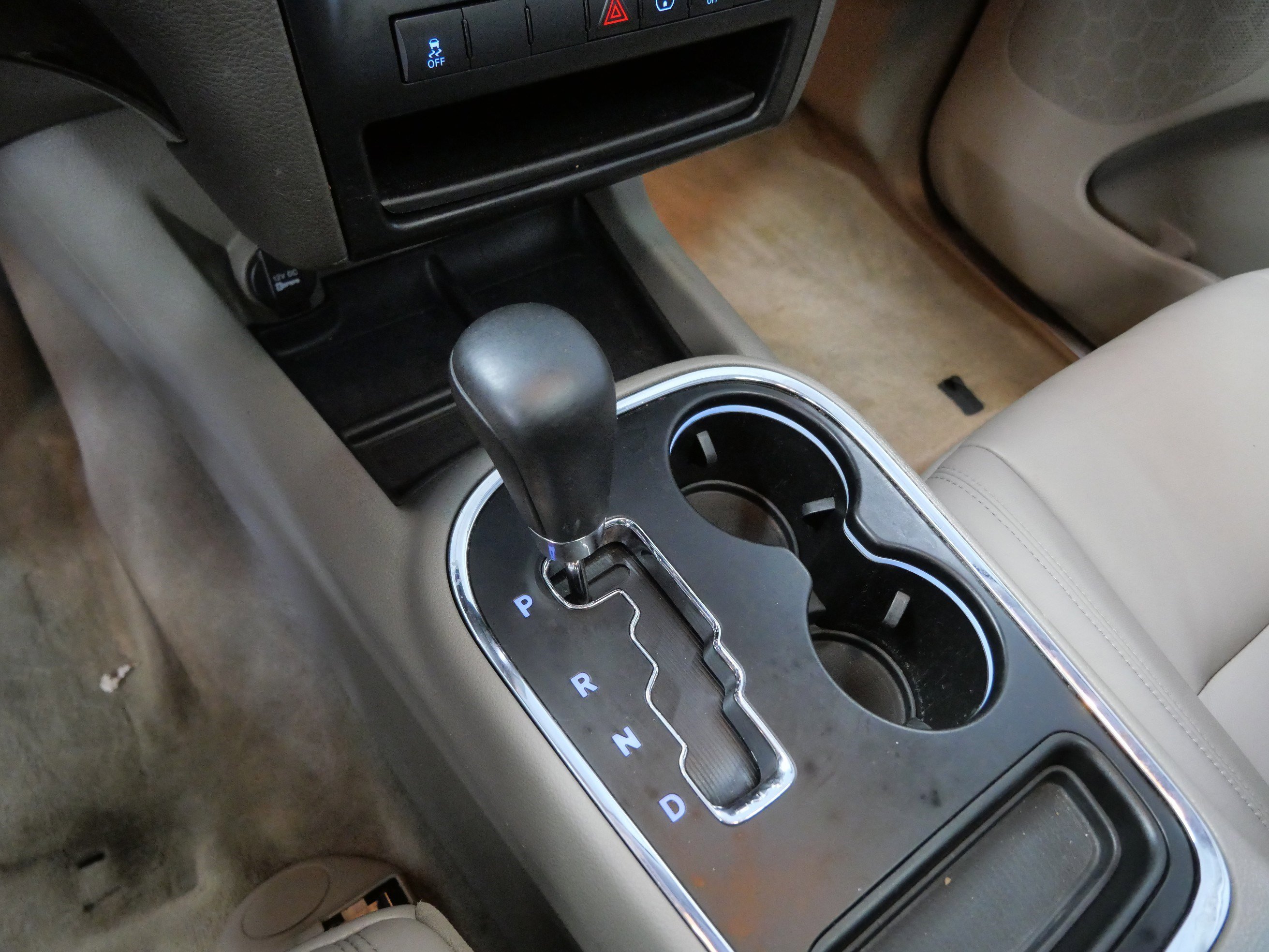 Used 2013 Dodge Durango Crew w/ Crew Convenience Group image 24