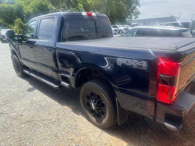 Used 2024 Ford F250 XLT w/ Black Appearance Package AWD/4WD image 4