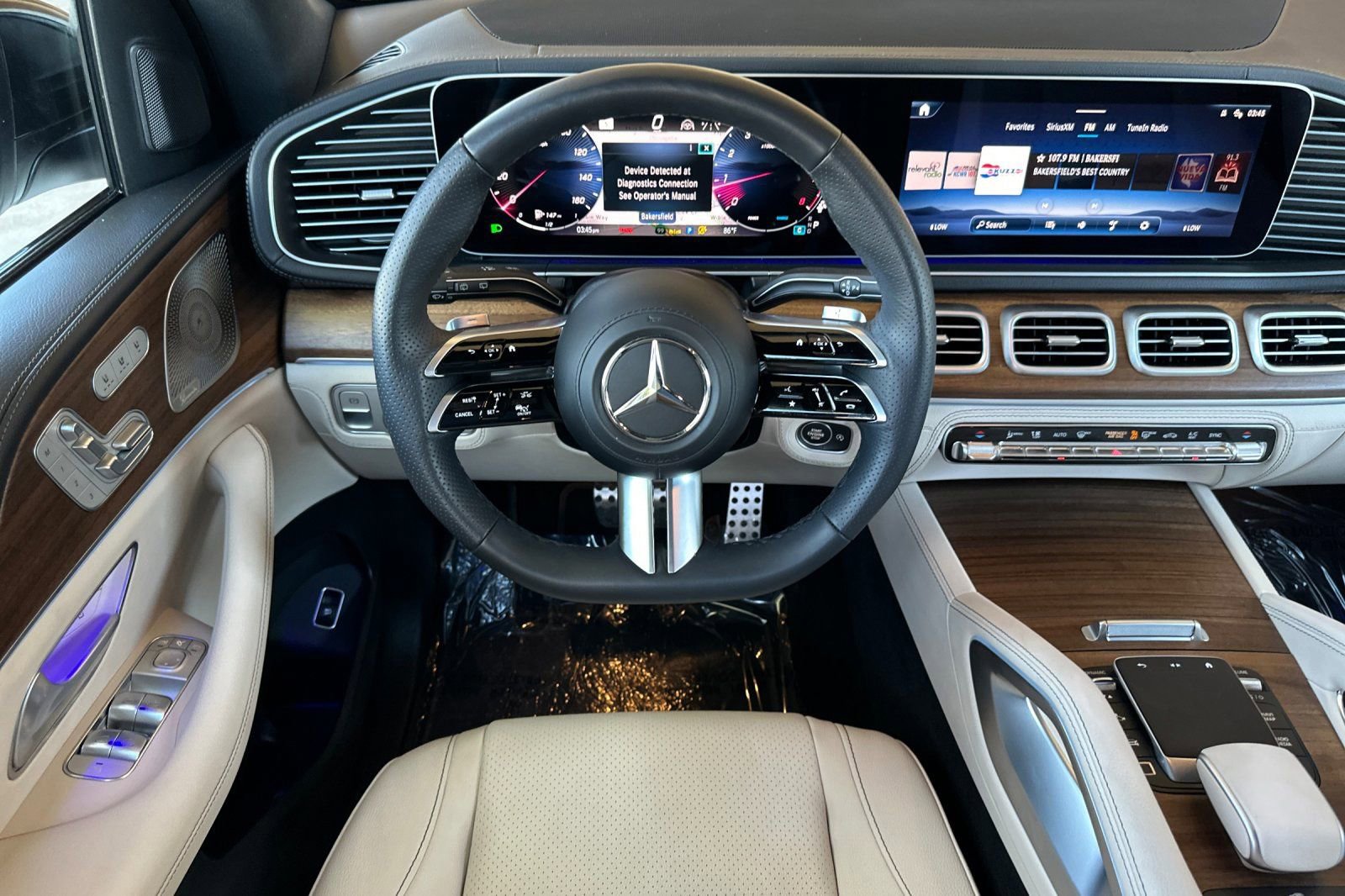 Used 2025 Mercedes-Benz GLS 450 4MATIC image 15