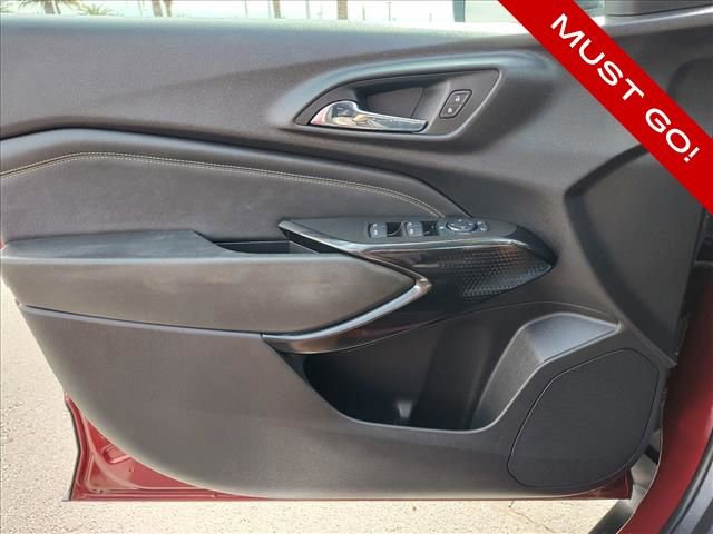 Certified 2024 Chevrolet Trax LT w/ LT Convenience Package image 12