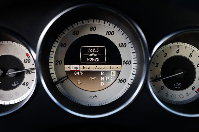 Used 2012 Mercedes-Benz CLS 550 4MATIC w/ Premium I Pkg image 57