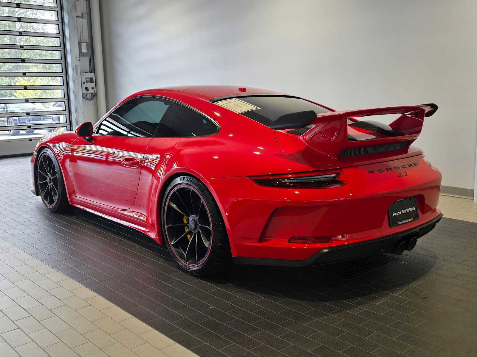 Used 2018 Porsche 911 GT3 image 3